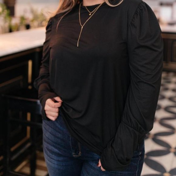 Copy of A Little Puff In Your Sleeve in Black - Picture 3 of 4